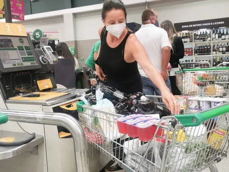 ¿Qué supermercados aceptan Junaeb?