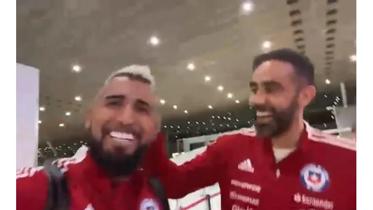 Vidal y Bravo en el peluseo a través del canal de Twitch del King