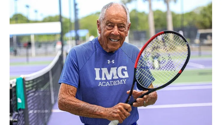El formado de André Agassi y quien llevó al Chino Ríos al número uno del mundo fue dado por muerto, pero él mismo aclaró que sigue vivo.