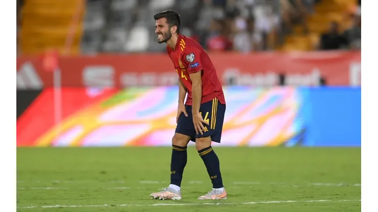 José Gayà no pudo recuperarse a tiempo de una lesión de tobillo y Luis Enrique lo reemplazó de la convocatoria para Qatar 2022.