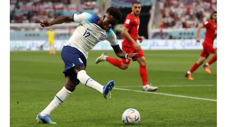 Bukayo Saka marcó un doblete e Inglaterra goleó a Irán en su debut en Qatar 2022.