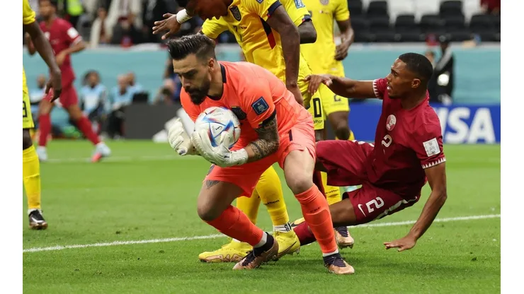 Galíndez hizo historia junto a sus compañeros: Ecuador venció a Qatar y es primera vez en la historia que la selección organizadora pierde en el debut.