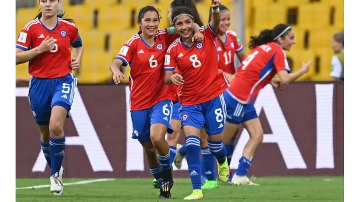 La Roja Fem Sub 17 inicia un nuevo ciclo con dos mundialistas