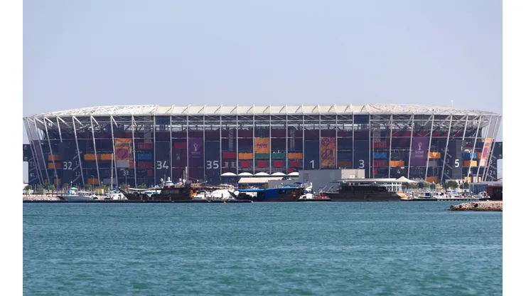 Revisa el caso del estadio de Qatar 2022 que está hecho con containers