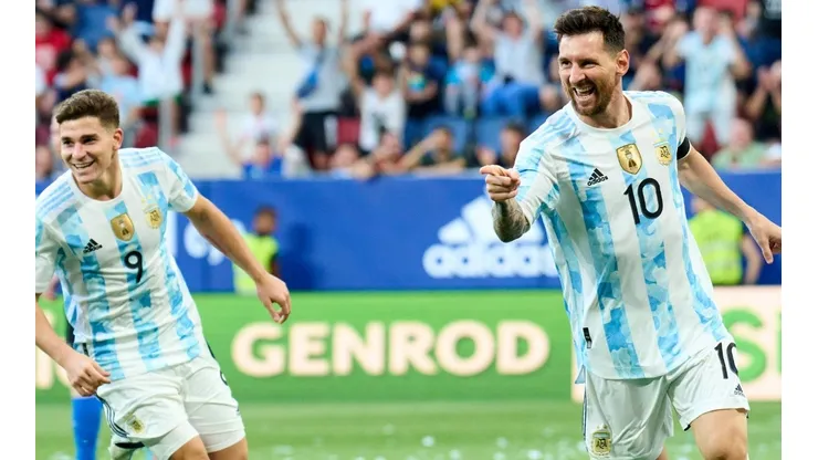 Argentina busca sus primeras unidades en el grupo C del Mundial de Qatar frente a Arabia Saudita.
