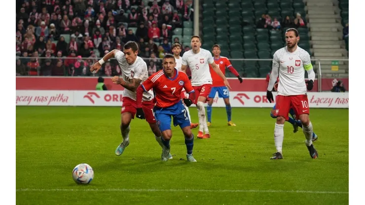 Chile buscará la primera victoria de la mano del Toto.
