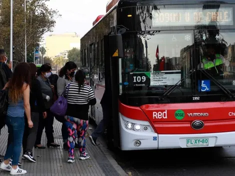 Presidente Boric confirma alza del pasaje en el transporte público