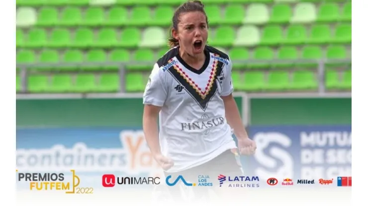 Nicole Fajre, candidata al premio The Best y Mejor Volante 2022