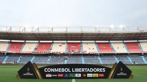 Colo Colo se juega el paso a cuartos en Colombia.