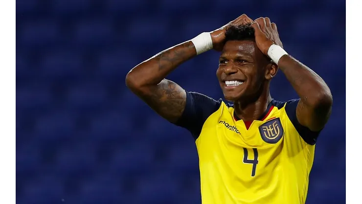 Se complica Ecuador: ¿Cómo les ha ido a los países anfitriones en su debut del Mundial?