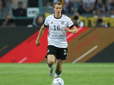 Sufre Alemania: Defensor vuelve tras 6 meses y se lesiona otra vez