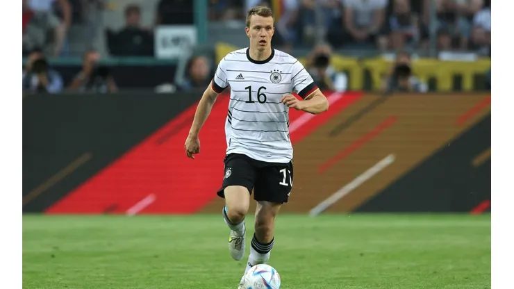Klostermann salió lesionado a la media hora en el amistoso de Alemania