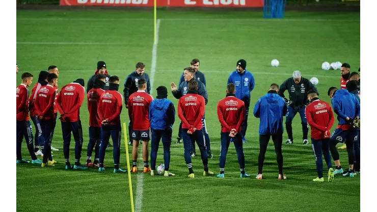 Chile enfrenta a Polonia este miércoles
