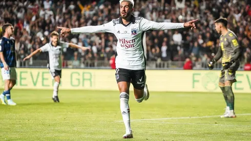 Lucero fue la figura de Colo Colo ante el Betis