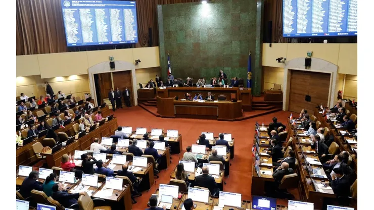 Cámara restablece presupuesto para liceos Bicentenario