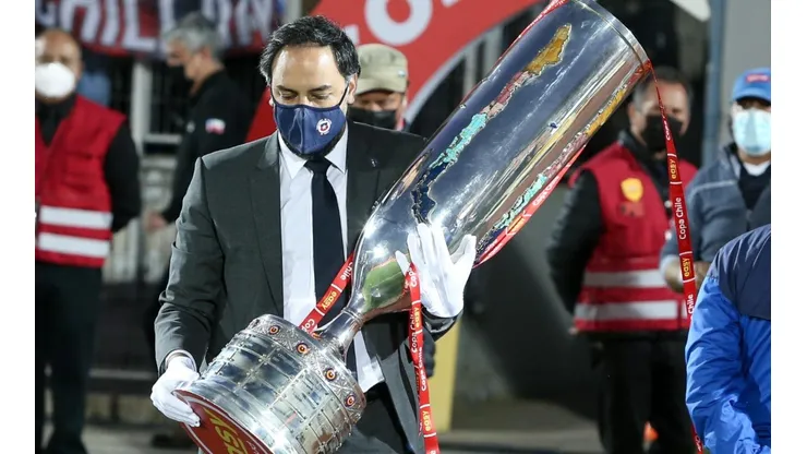 El trofeo fue ganado por última vez por Colo Colo en la versión 2021.