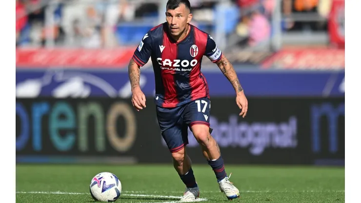 El Pitbull volvió a ser titular en el Bologna de Thiago Motta.