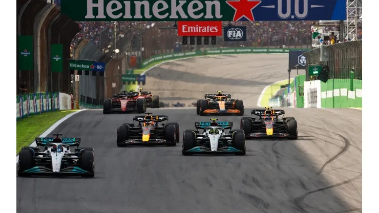 Russell dominó la carrera de principio a fin