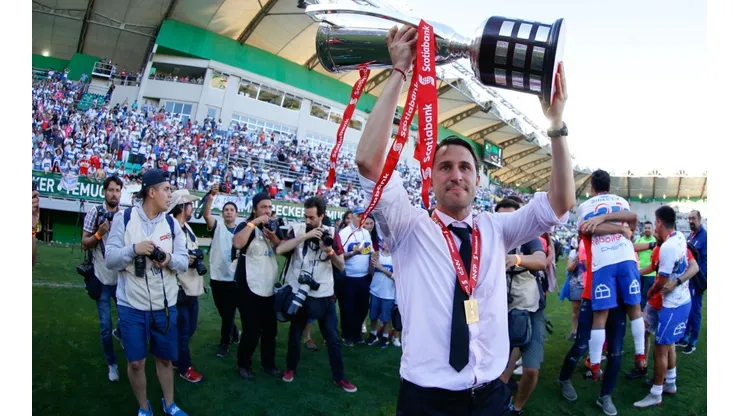Beñan San José celebra en Temuco el Campeonato Nacional 2018 que ganó la Universidad Católica.