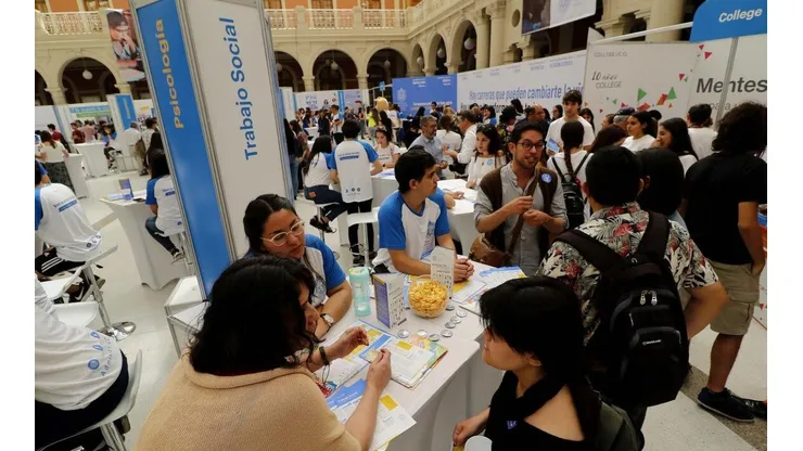 Feria universitaria