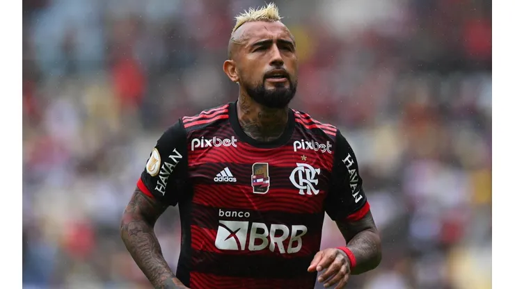 Arturo Vidal finalizará su primera temporada como jugador del "mengao".