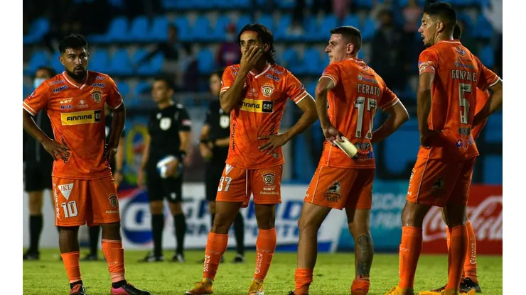 Entérate cómo se define al rival de Cobreloa para el partido final por el ascenso.