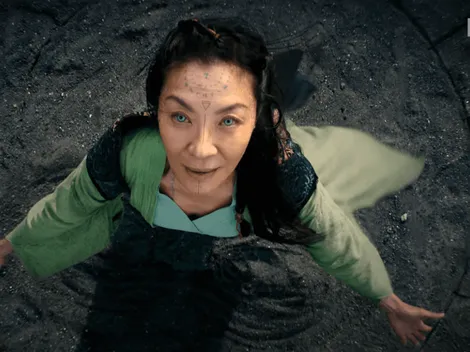 Nuevo adelanto promete acción en The Witcher: El Origen de la Sangre