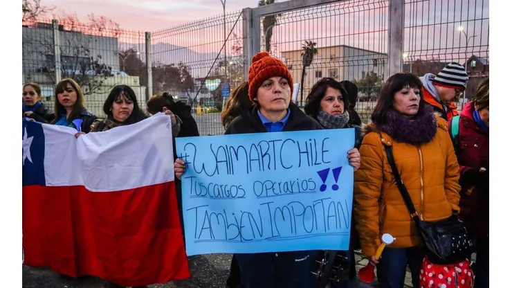 Justicia declara ilegales los contratos multifuncionales de Walmart