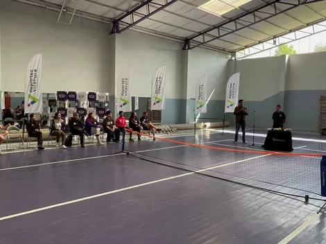 Bettersport realiza clínica de tenis para personas ciegas