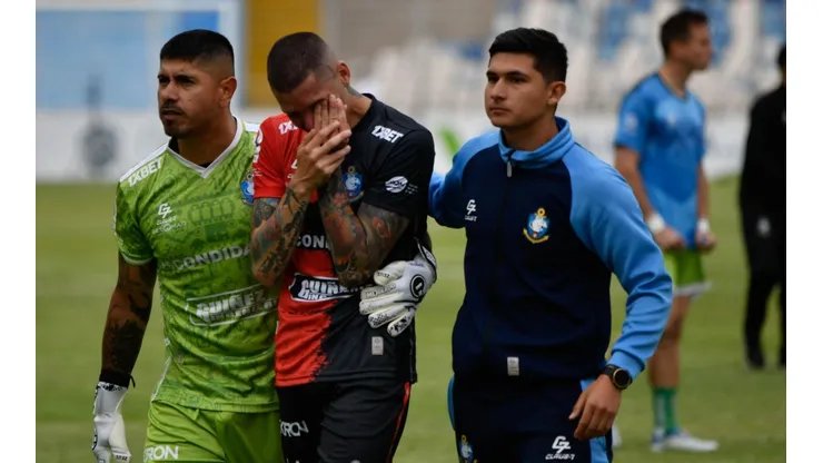 Los jugadores de Antofagasta quedaron muy tristes tras el duelo con la UC
