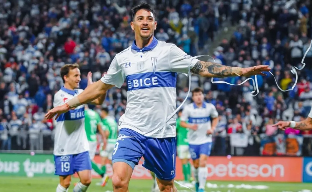 Fernando Zampedri está a nada de romper el récord de Rodrigo Barrera en la UC. Foto: Photosport.