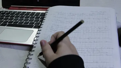 ¿Cómo se hace la conclusión de un ensayo?