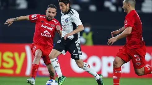 Marco Rojas asoma como titular ante Ñublense