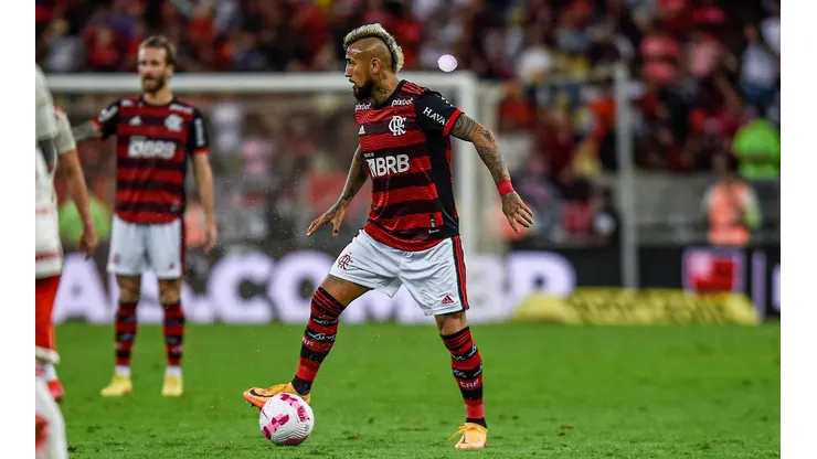 Vidal ya se ilusiona con el Mundial de Clubes