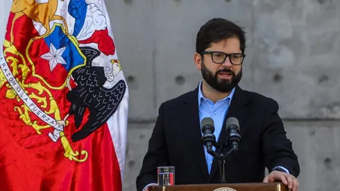 Presidente Boric llama a Lula por su triunfo en Brasil: "Su triunfo es una alegría para Latinoamérica y el mundo"