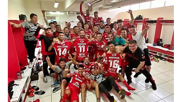 Ñublense le dio vuelta el resultado a Curicó Unido
