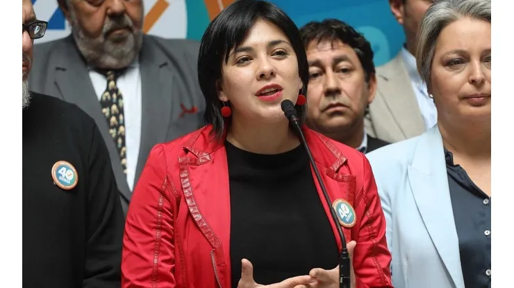 Se complica la candidatura de Cariola a la Presidencia de la Cámara
