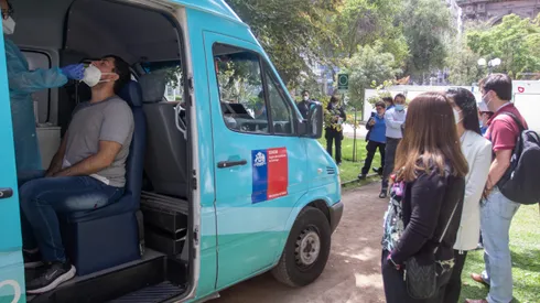 Conoce la cifra de casos covid en Chile.