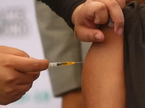 ¿Quiénes reciben la cuarta dosis este míercoles 26 de octubre?