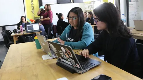 ¿Quiénes pueden postular a la Beca Indígena?