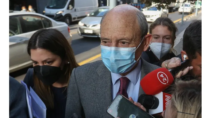 Procesan a ex comandante en Jefe del Ejército Juan Emilio Cheyre Espinoza por malversación de fondos públicos