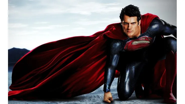Henry Cavill como Superman.