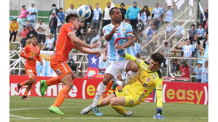 Magallanes y Cobreloa llegan con 2 puntos de diferencia al final.