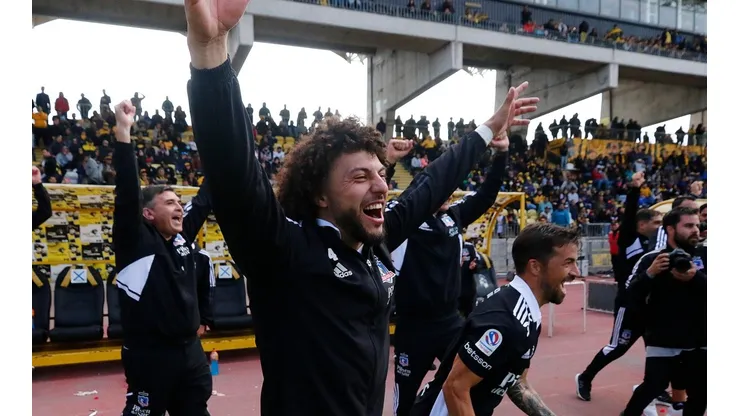 Falcón festeja el título de Colo Colo