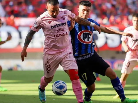 Ñublense gana con polémica y pone medio cuerpo en la Libertadores