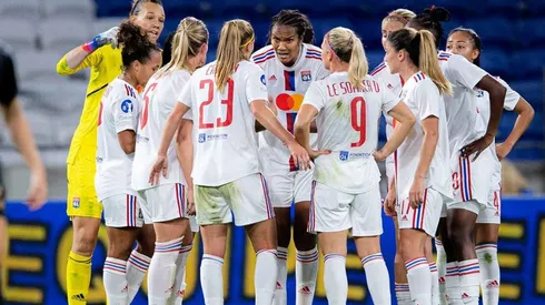 Chaquetean a Christiane Endler tras la cruda derrota del Lyon