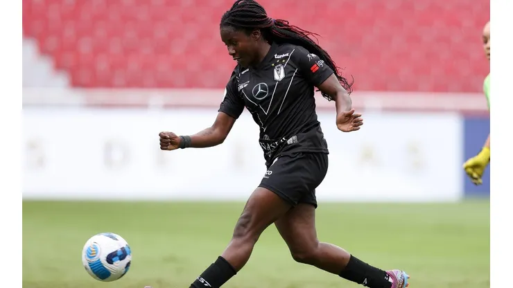 Mary Valencia y triplete: el Chago golea y clasifica en Copa Libertadores Femenina.