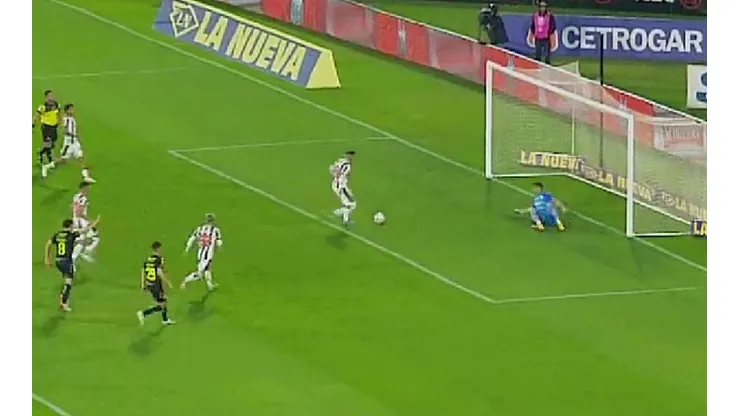 La jugada final del partido entre Talleres y Unión de Santa Fe