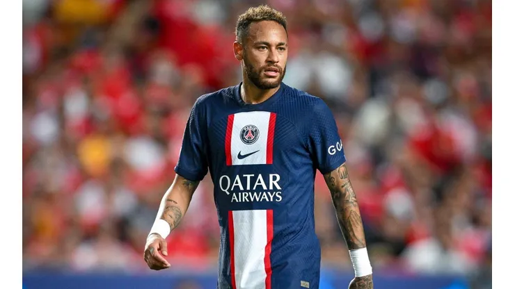 Neymar es parte de la delantera del PSG francés