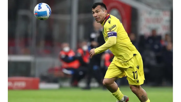 Gary Medel busca un lugar en los octavos de final de la Copa Italia.